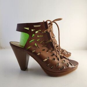 CL by Laundry open toe 3.5" stacked heels